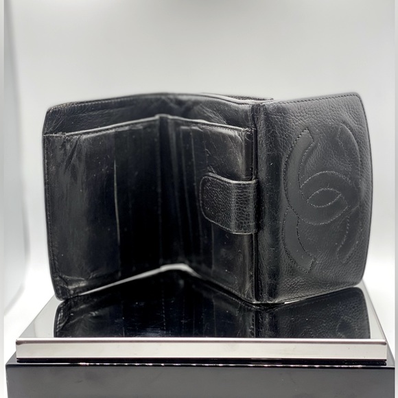 Chanel Timeless CC Caviar Leather Wallet - Picture 4 of 6